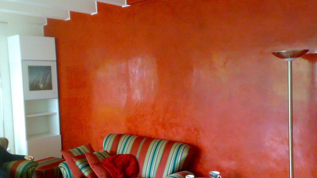 Maler Wedel Hamburg Innenarbeiten Wohnzimmer rot