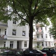 Maler-für-Wedel-und-Hamburg-Aussenarbeiten-Wohnhaus-in-Winterhude-Front
